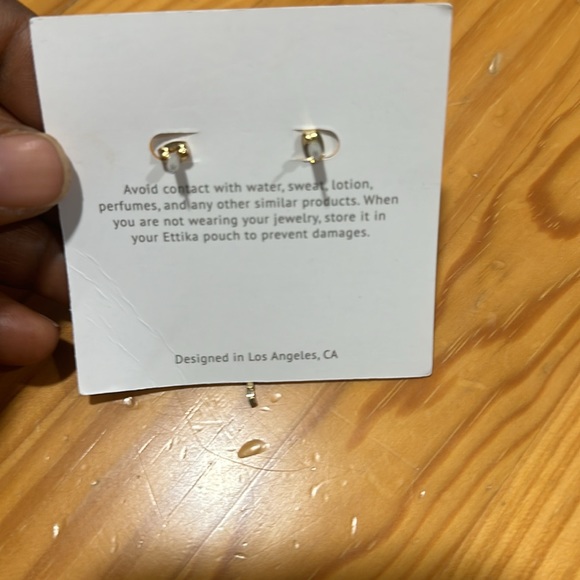 NWT Ettika Earrings gold in Color - Picture 5 of 6